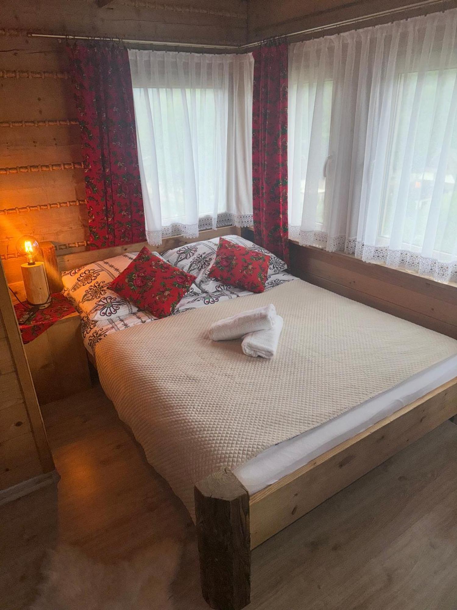 U Mlynorza Lejlighed Suche Eksteriør billede